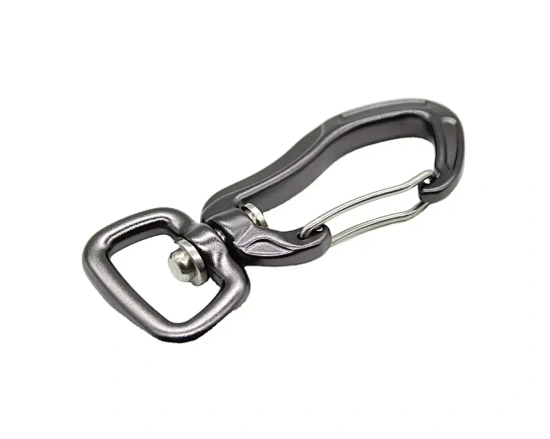 3 KN CARABINER